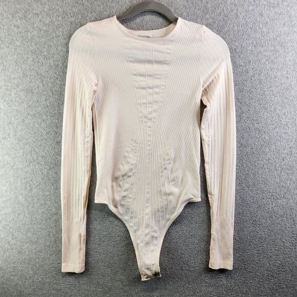 Intimately Free People Bodysuit Womens M/L Pink Ribbed Neutral Thumbholes Crew - Picture 10 of 10